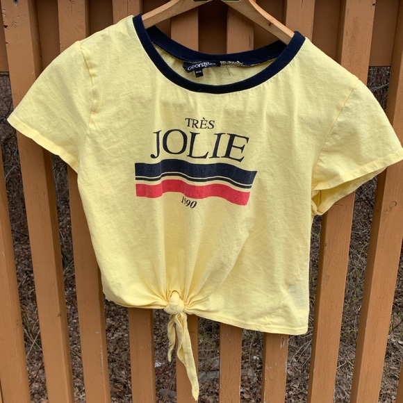 Trés Jolie yellow tie front tee shirt - Picture 1 of 3